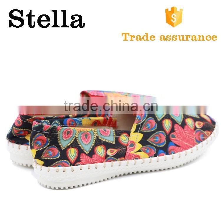 colorful peacock stitching casual rubber leather moccasin