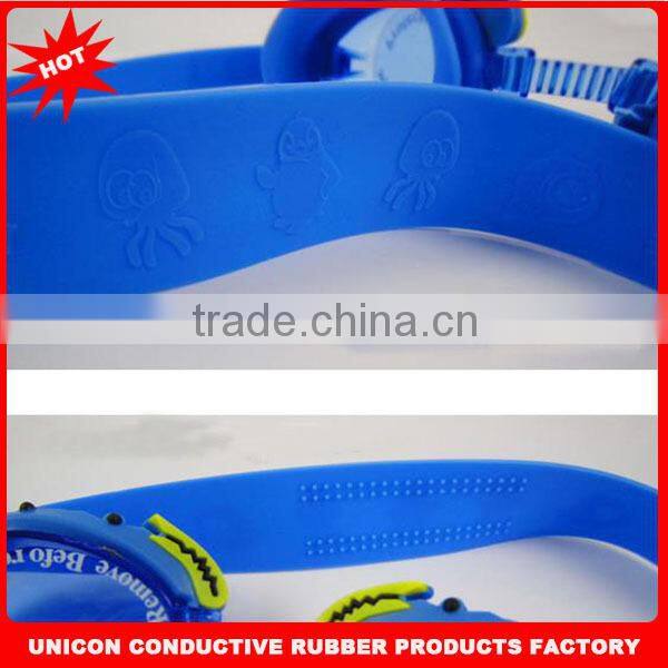 2014 Newest anti-fog silicone cartoon kids swimming goggle with variouis design and perfect uv protection swim goggles
