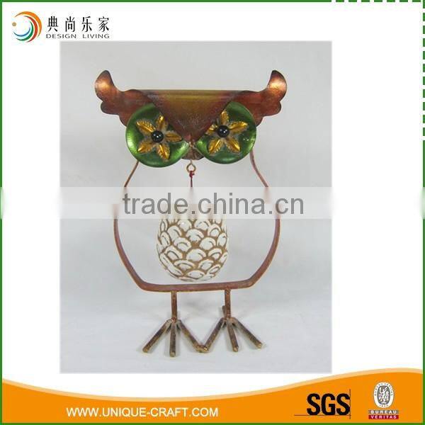 Wholesale Colorful Metal Owl Christmas Table Decorations With Ceramic Pinecone