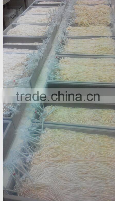 5-5.5mm Natural Freshwater Pearls patato shape surface with little flaw