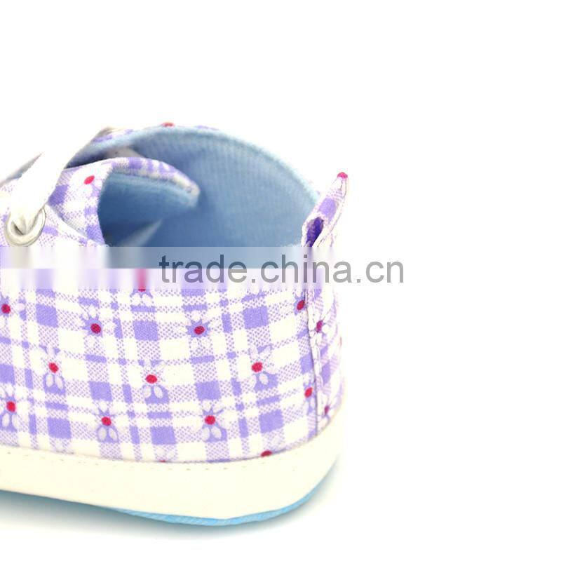 OEM Service 2016 The Newest Design Baby Shoes Wholesale Cheap Baby Crib Shoes Flower Print Factory Price