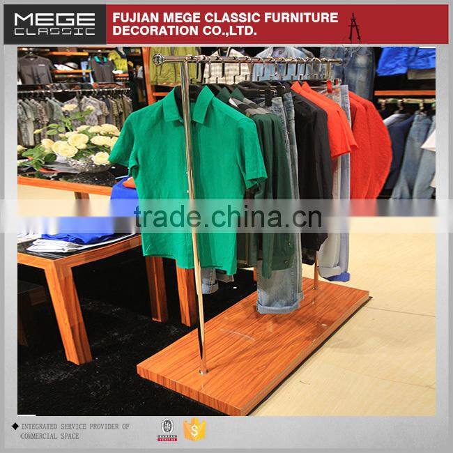 Retail Store Sport Clothing Display Design