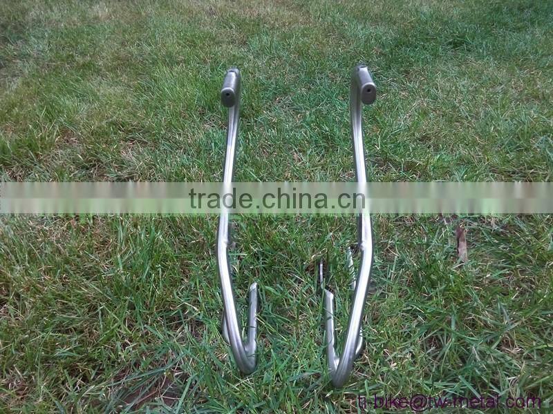 Customized titan bike front rack ti 25kg bicycle luggage carrier with sand blasting cheap titan bicycle front rack &bag holder