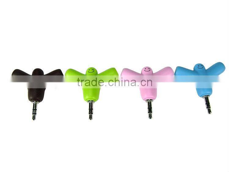 Hot Selling novelty male to female Earphone Splitter with suction stand,Promotional gift