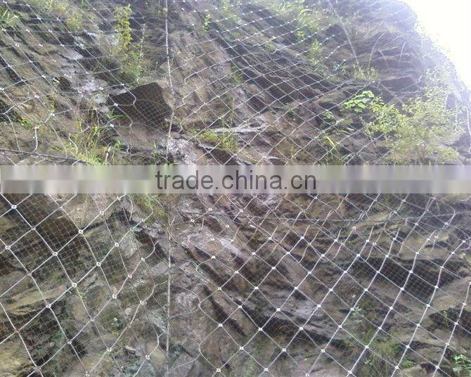 Hot-dipped Galvanized wire rope mesh/SNS protective mesh