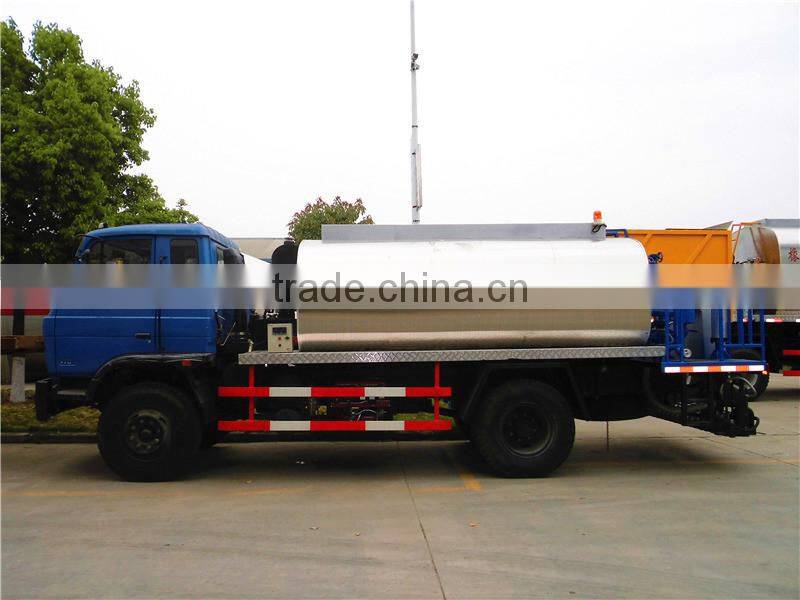 Dongfeng 8000Liters asphalt distribution truck
