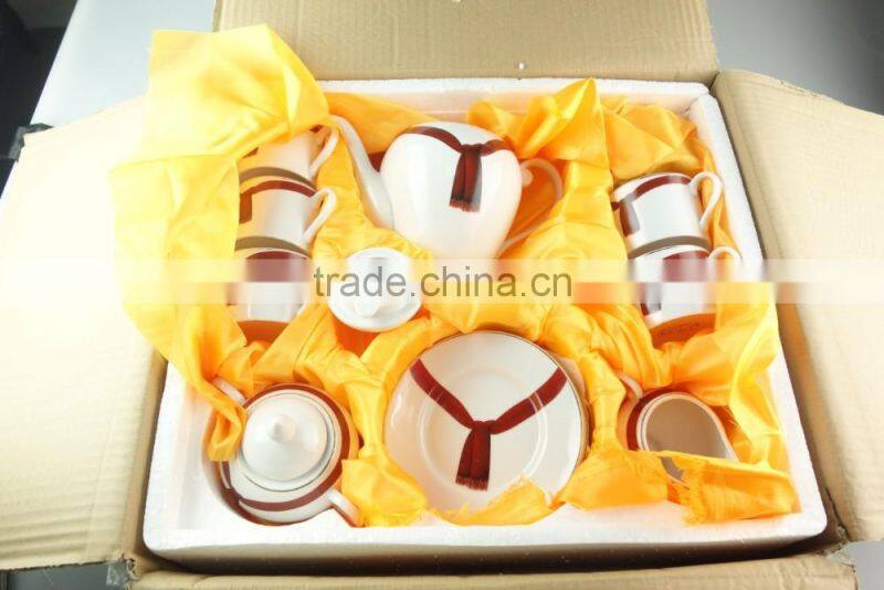 stock cheap hot sale 17pcs porcelain tea set with gift packing