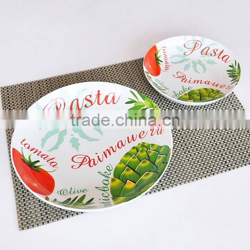 Porcelain pasta bowls