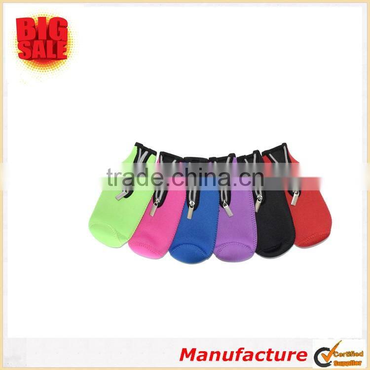 2018 World Cup Cheap Bottle Sleeve Neoprene Collapsible Zipper Bottle Multi-style Beer Cooler for Keep Beer Cider Water Cool