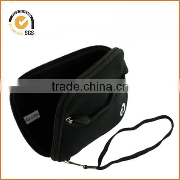 TomTom One Carrying Case and Strap for One 125, 130, 130s, 140 and 140s (Black)