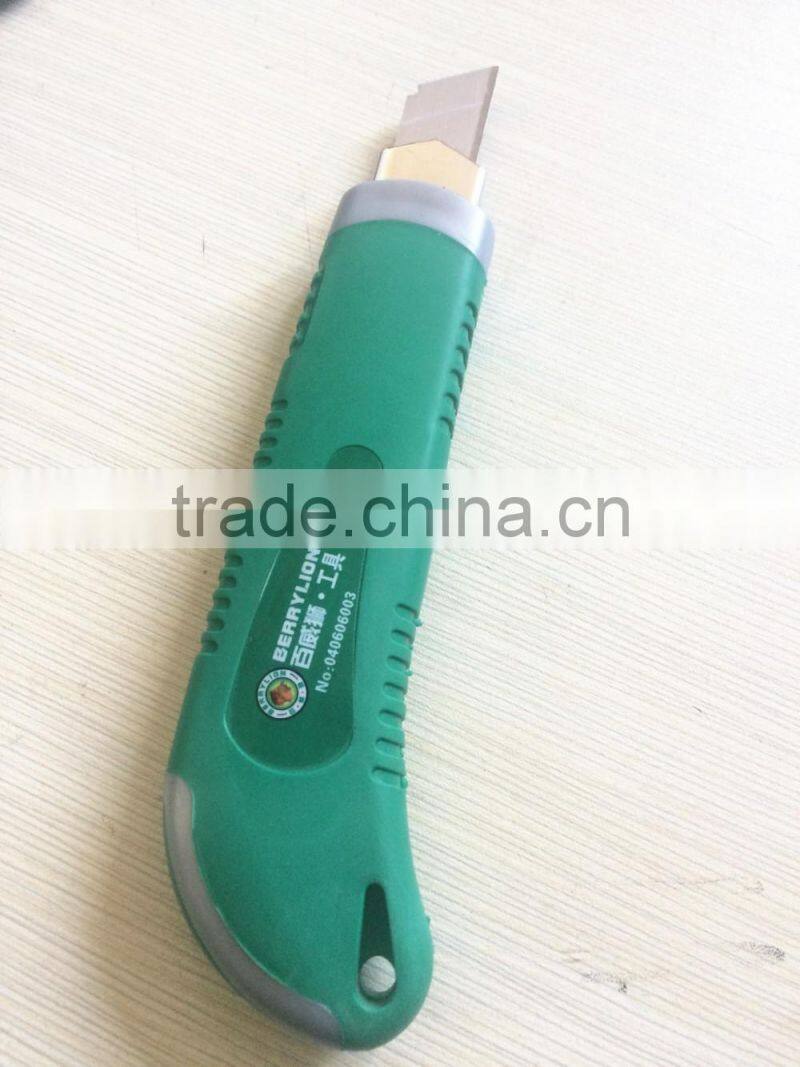 Berrylion 3pcs self-locking mechanism utility knife for sale