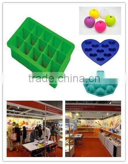 LFGB& FDA Silicone Ice cube tray/ ice maker