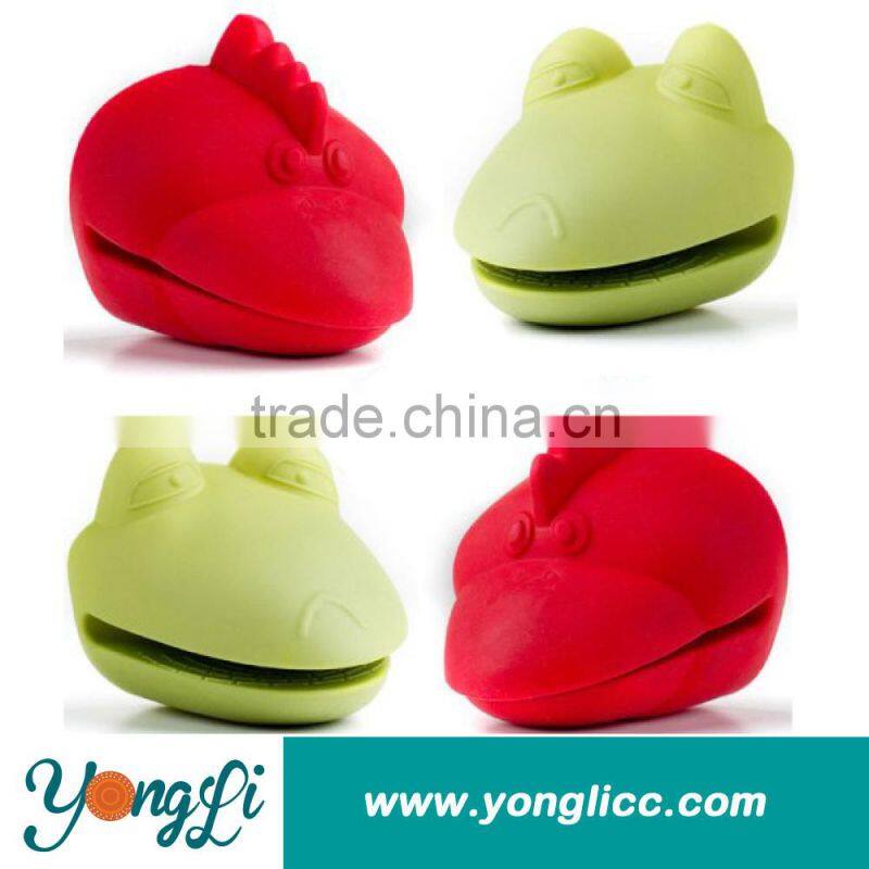 Hot New Kitchenware Microwave Rubber Cat Oven Mittens