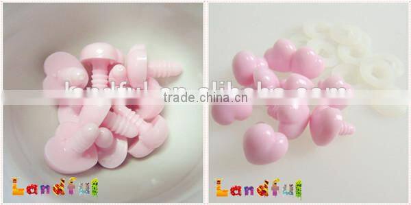 Plastic Heart Safety Nose in Pink for Plush Teddy Bear