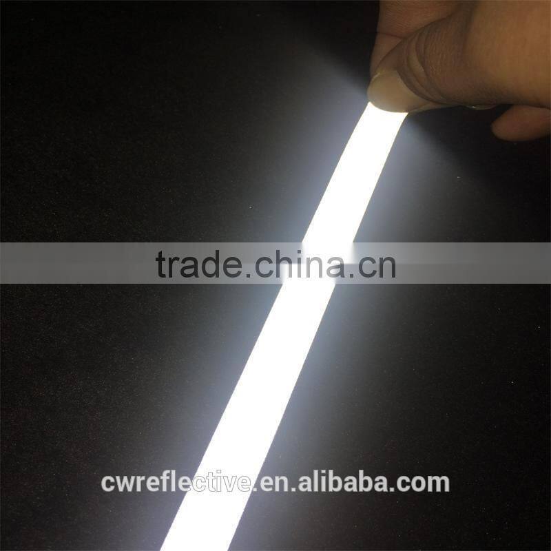 Cheap EN471glow in the dark waterproof reflective nylon zipper for sweater