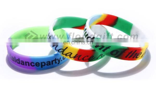 Personalized newest fashion cheap custom silicone bracelets