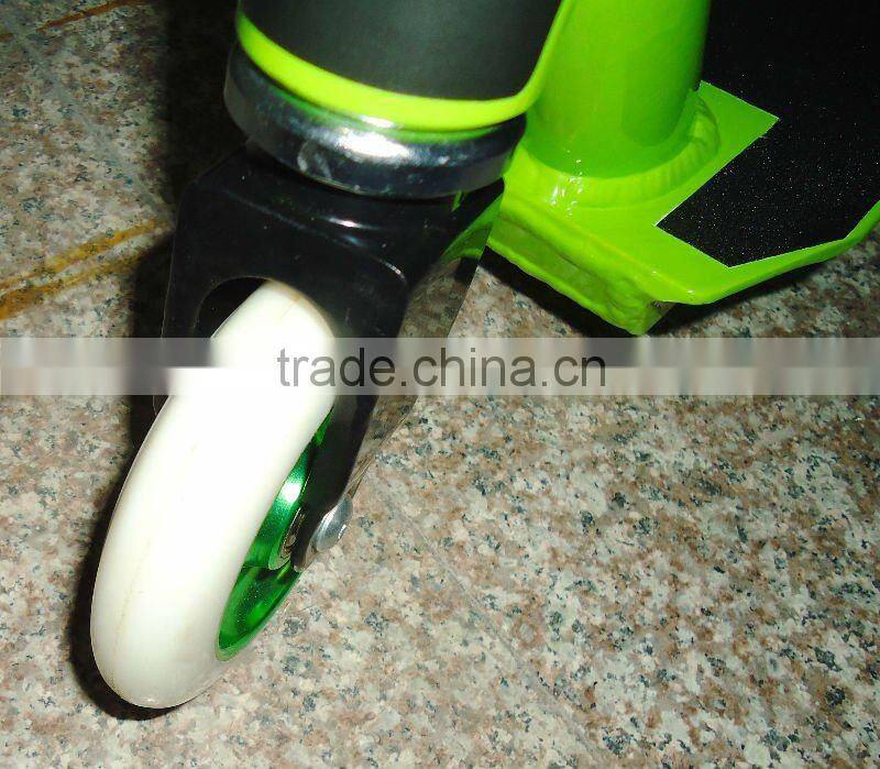Foot scooter stunt scooter EN14619