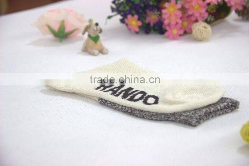 HOT!!!New design pretty comfortable crew socks/athletic socks