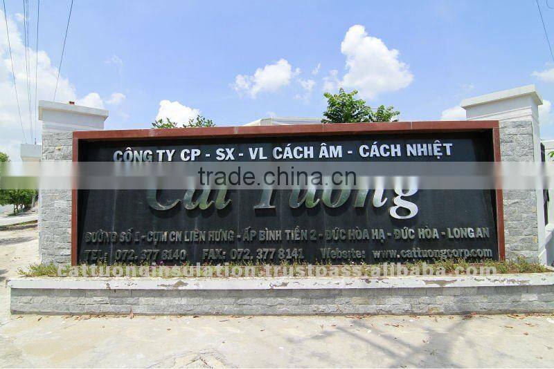 Aluminum foil air bubble insulation for container liner and pallet cover