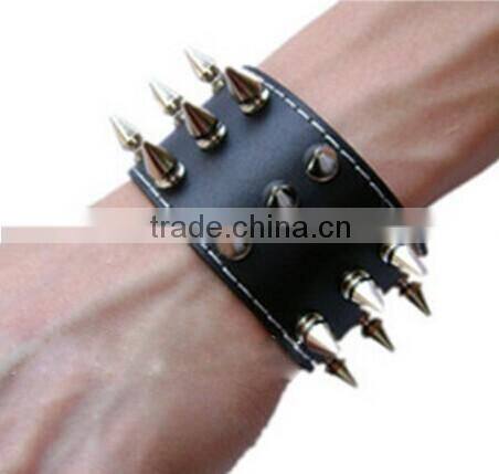 leather bracelet