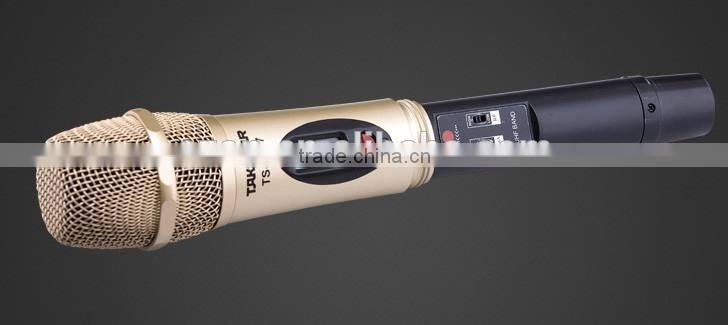 Professional KTV UHF Wireless Microphone,Dual channel UHF wireless microphone,Outdoor performance wireless microphone