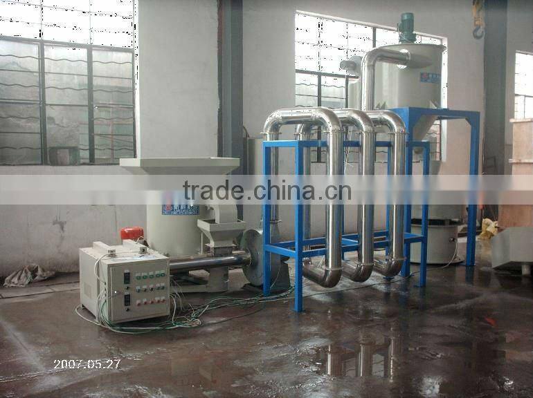 PET flakes drying system