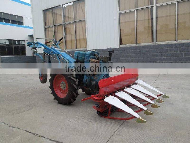 Corn harvester machine for sale/sugar cane harvesting machine/maize harvesting machine