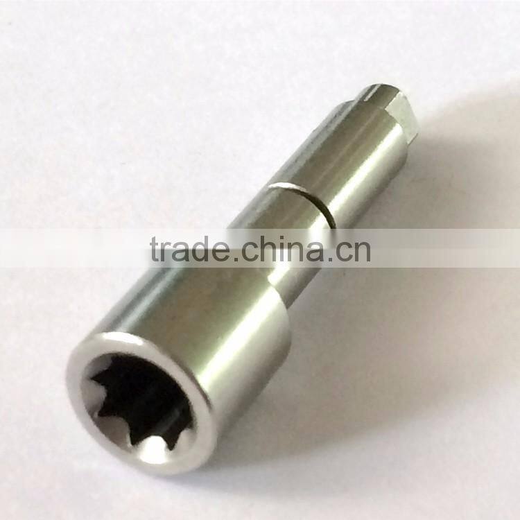 Customized high precision auto hydraulic shaft cnc machining parts