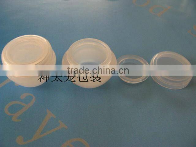 Cream cheap plastic jars 5g