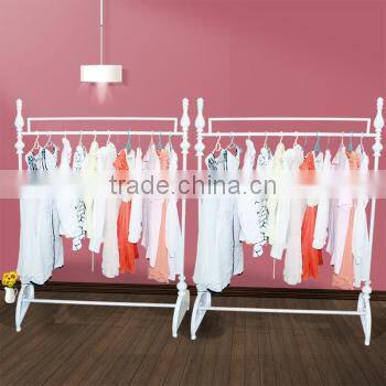 2015 Alibaba stand store 4 sides hang cloths island frame display racks