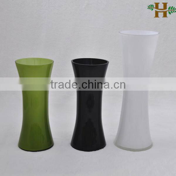 black and white thin waist glass color vases