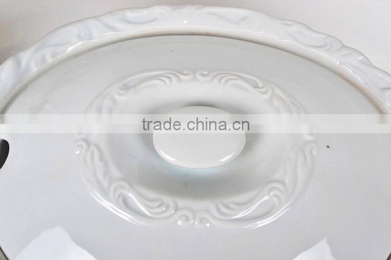 13.5" Oval porcelain baking tray with lid