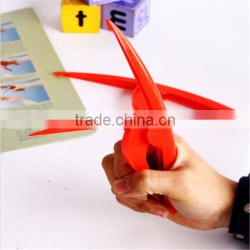 2pcs Portable Prawn Peeler Shrimp Deveiner Peel Device Creative Kitchen Tools
