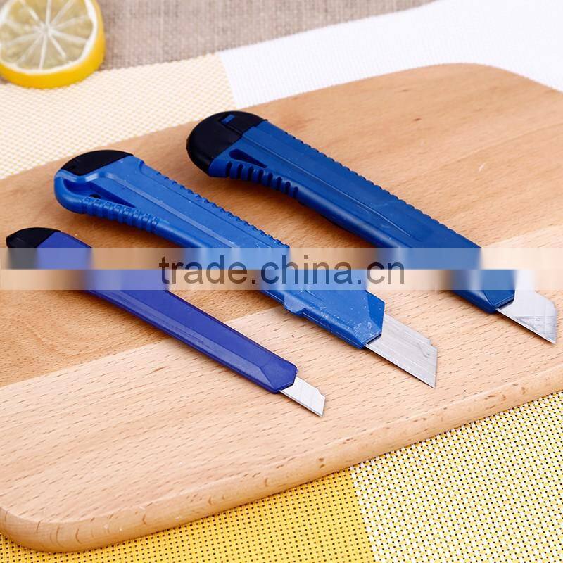 2017 hot sale auto retractable safety cutter knife