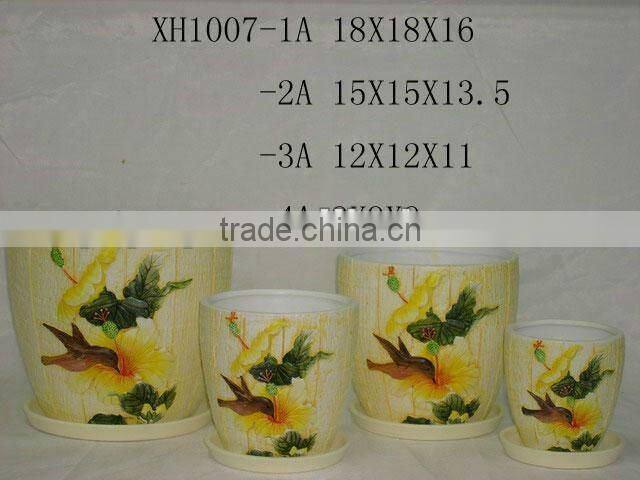 Round Ceramic flower pots with leaf design