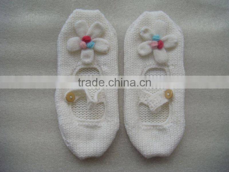 Custom flower handmade crochet infant kids shoes