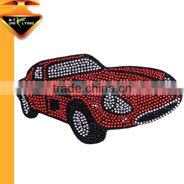 Wholesale custom hot fix rhinestone trimming