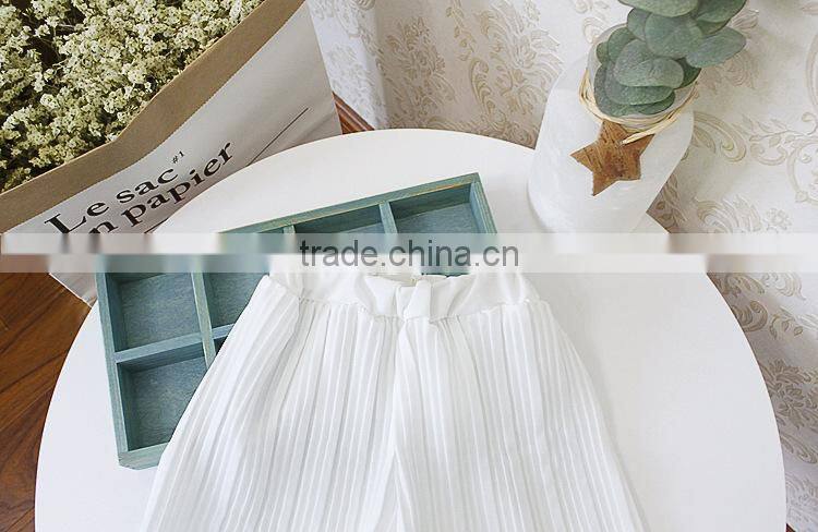 2017 New Stylish ins Girls Chiffon Pants Summer Fashion Girls Wide Leg White Pants 2-6 years(no tops)