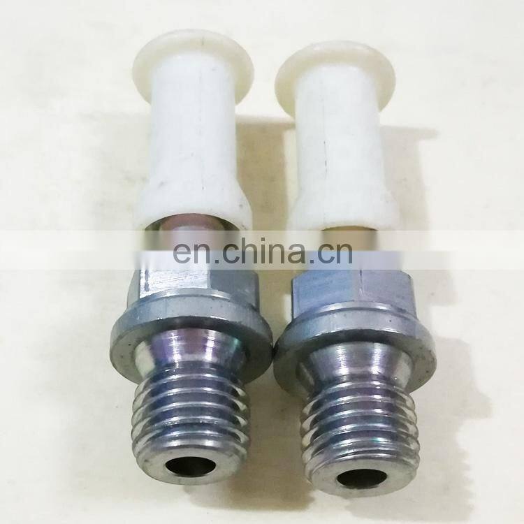 ISF3.8 Diesel Engine Parts 3974765 Quick change connector