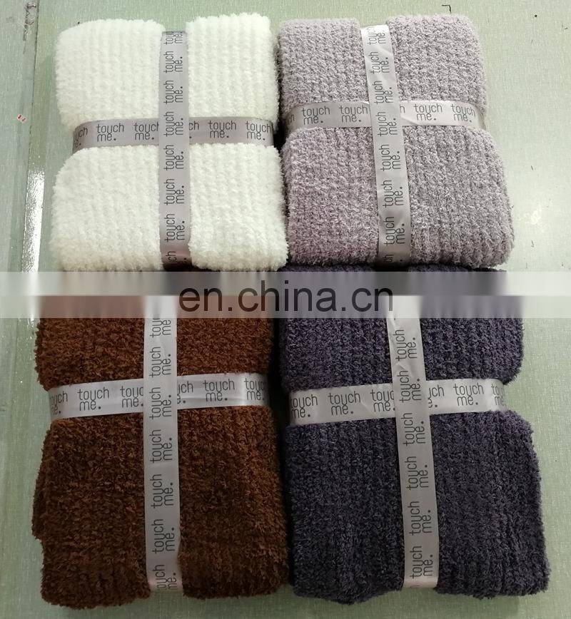 Barefoot Dreams super soft luxury best selling white color most new tech micro feather yarn knit baby adult throw blanket