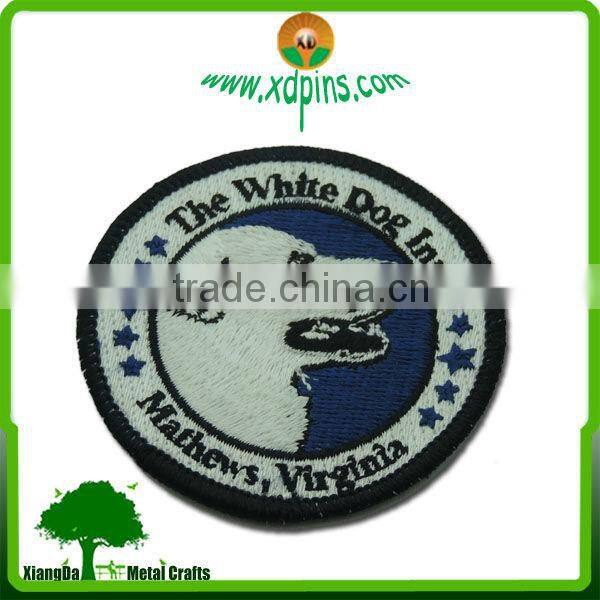 2016 Fashionable Cap Embroidery badges