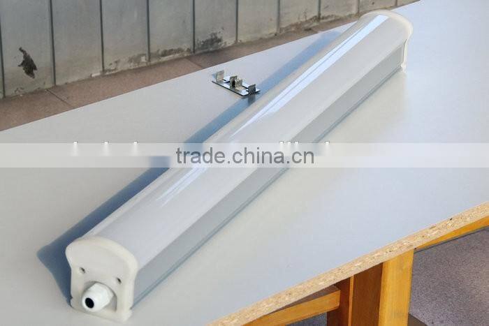 ROHS Certificated High Lumen LED Tube Fluorescent Light Fixture