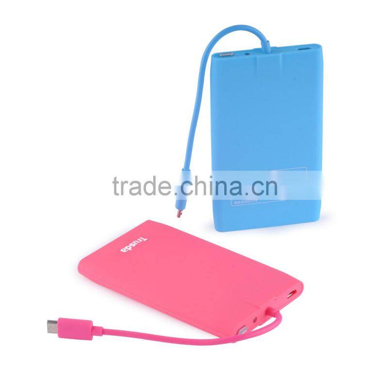 Built in cables 3000mAh power bank credit card shaped portable mobile phone charger
