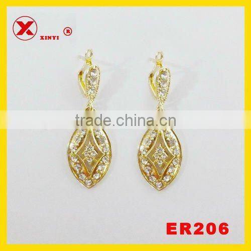 fancy design gold leaf retro earring