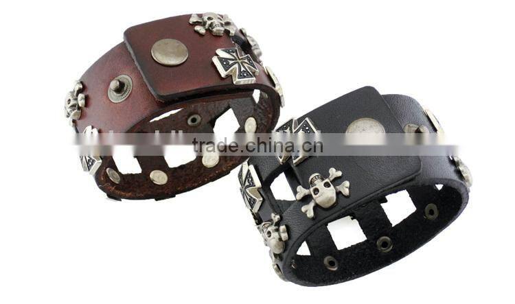 Cool Rock Leather Skull Bracelet Button Adjustable