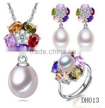 2015 Viennois new design freshwater pearl ring and earing set