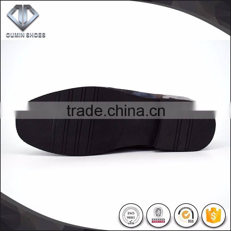 In style 2016 Italy show camo suede moccasin mens leather shoes