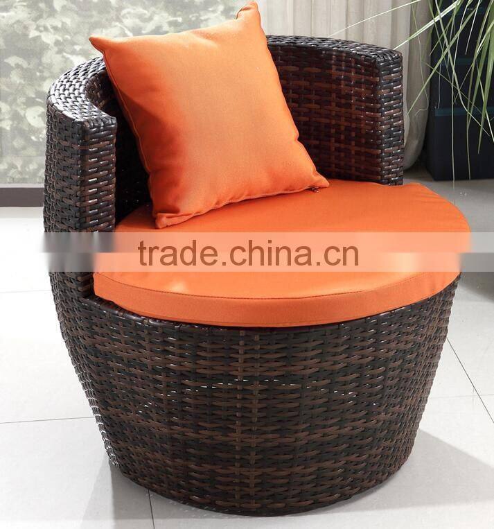 Hot Selling Manufactory Combination PE Rattan Garden Furniture Set in Garden