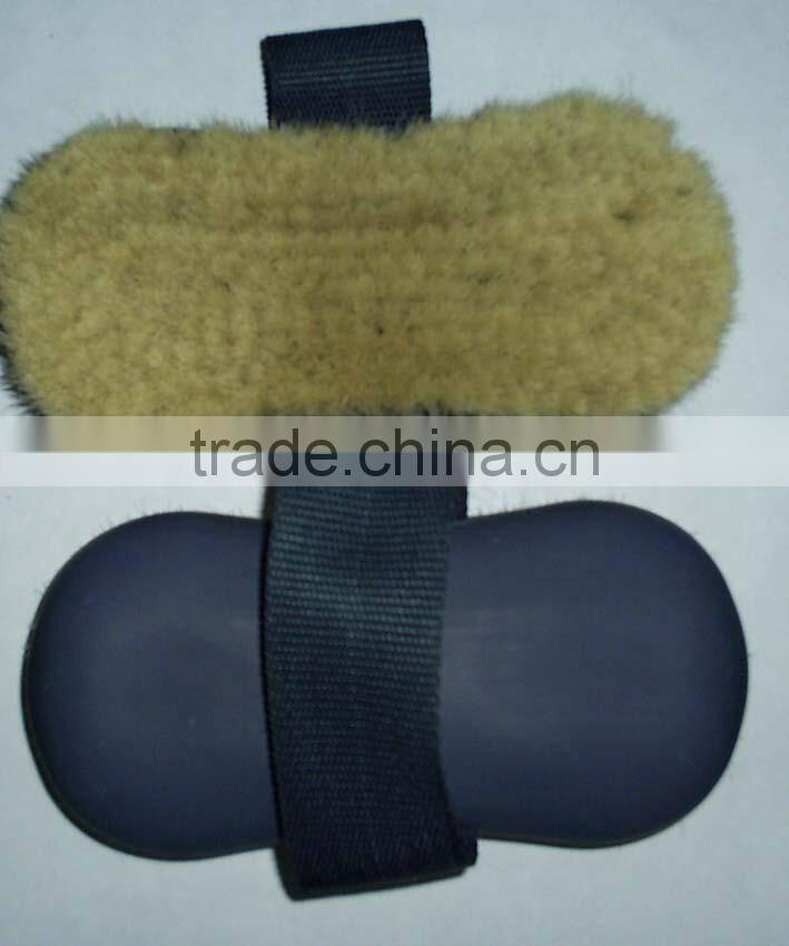 plastic horse brush