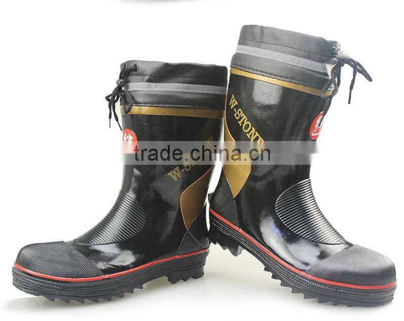 popular in Japan market custom made cheap unisex wellies rubber rain boots